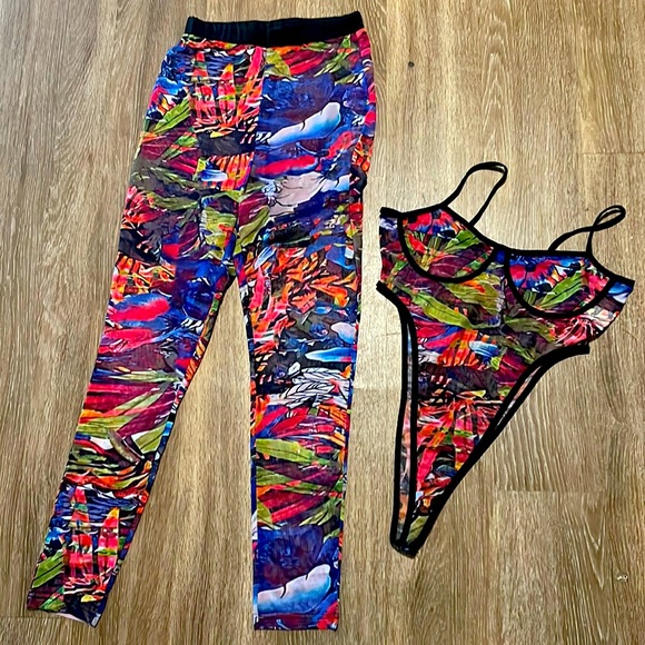 Colorful Mesh Set - Picture 1 of 3